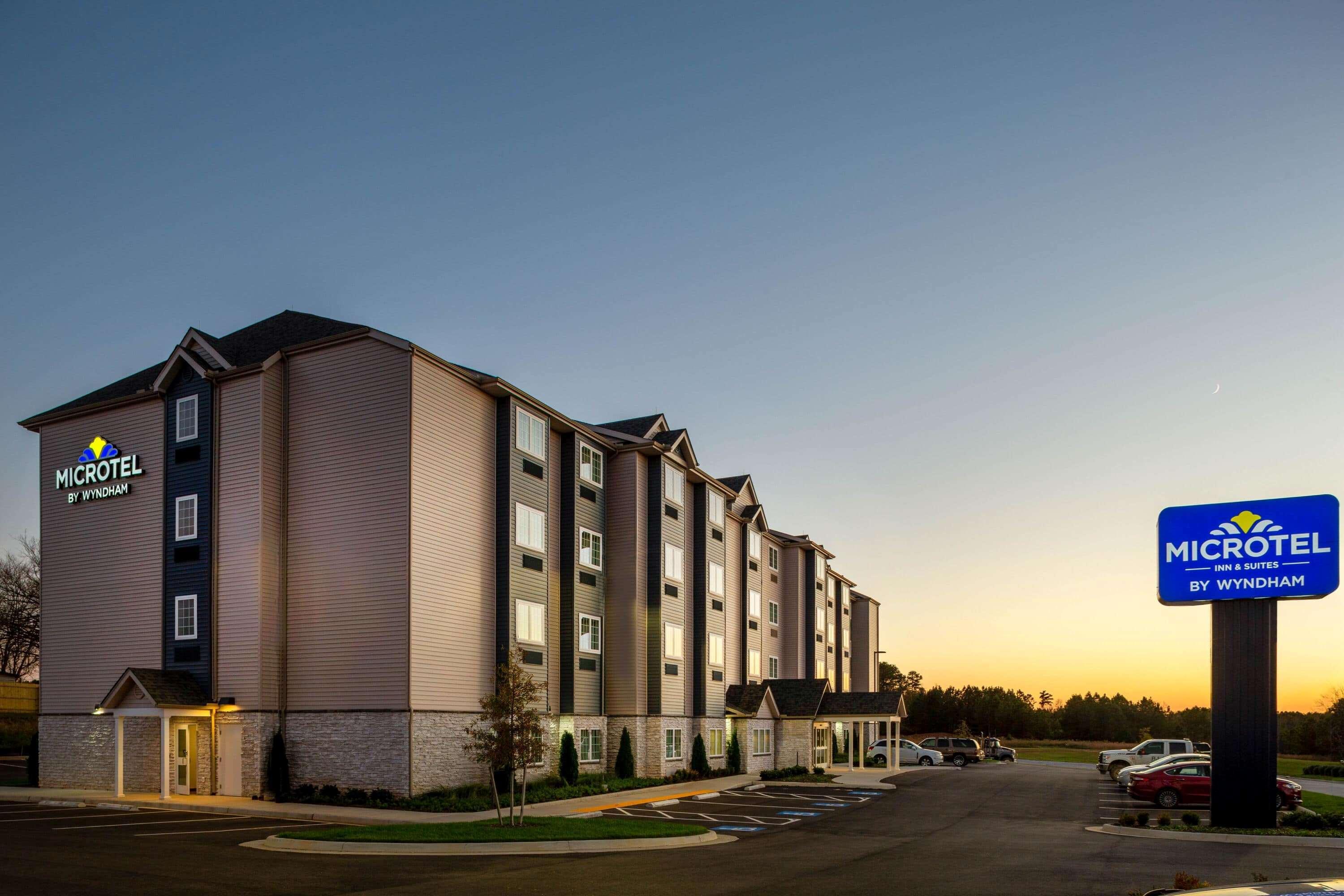 Microtel Inn Suites By Wyndham South Hill Kültér fotó